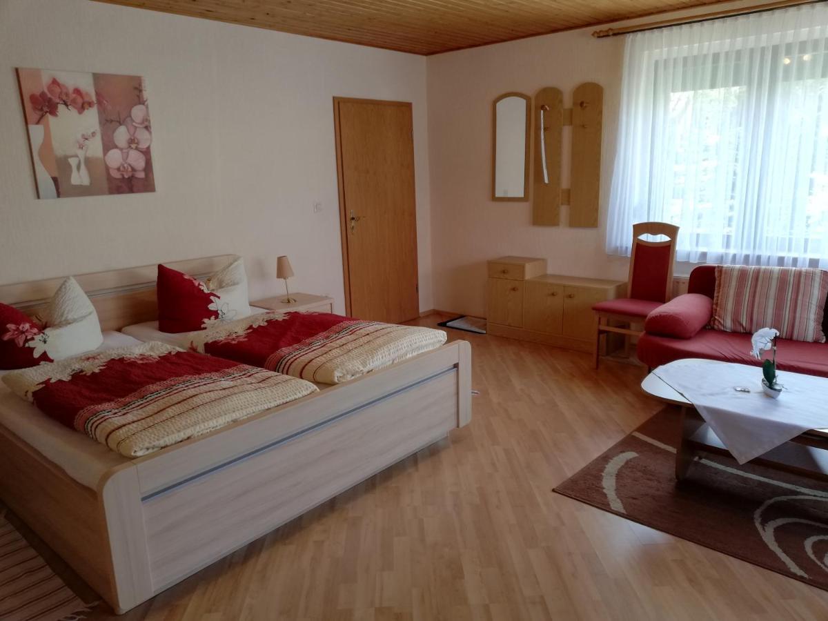 Hotel Am Waldrand Spreewald Burg  Esterno foto